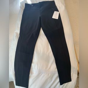 Athleta NWT Delancey Tight - Black - size Large